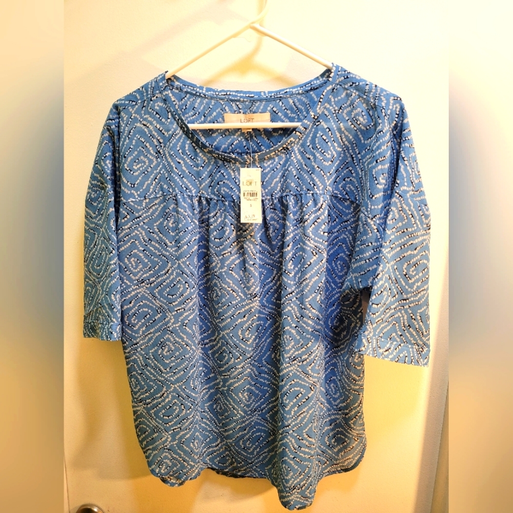 Loft pattern top
